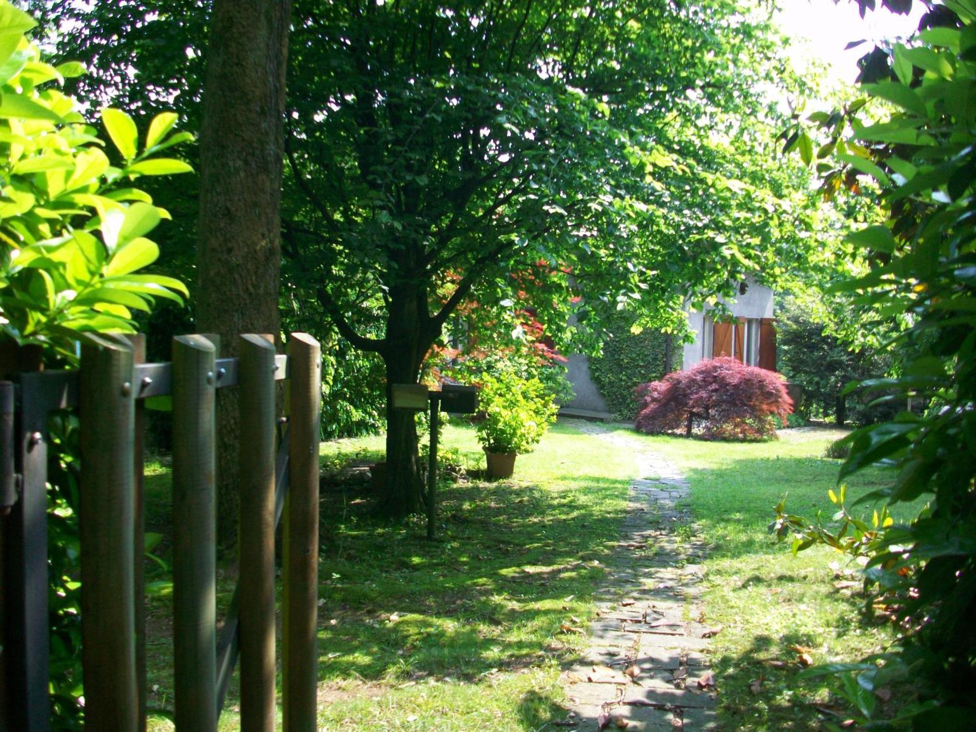 B&B L'Albero Maestro Orsenigo Εξωτερικό φωτογραφία
