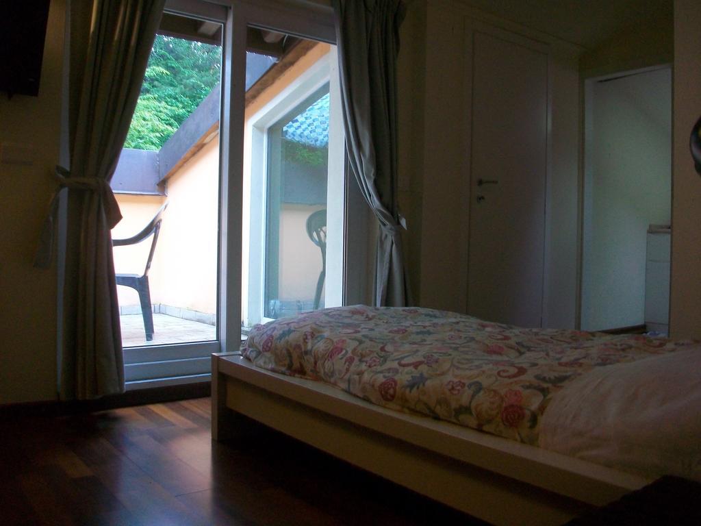 B&B L'Albero Maestro Orsenigo Δωμάτιο φωτογραφία